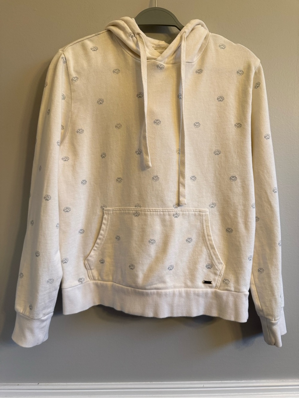 O’Neill hoodie, off white with shell pattern, medium, vguc